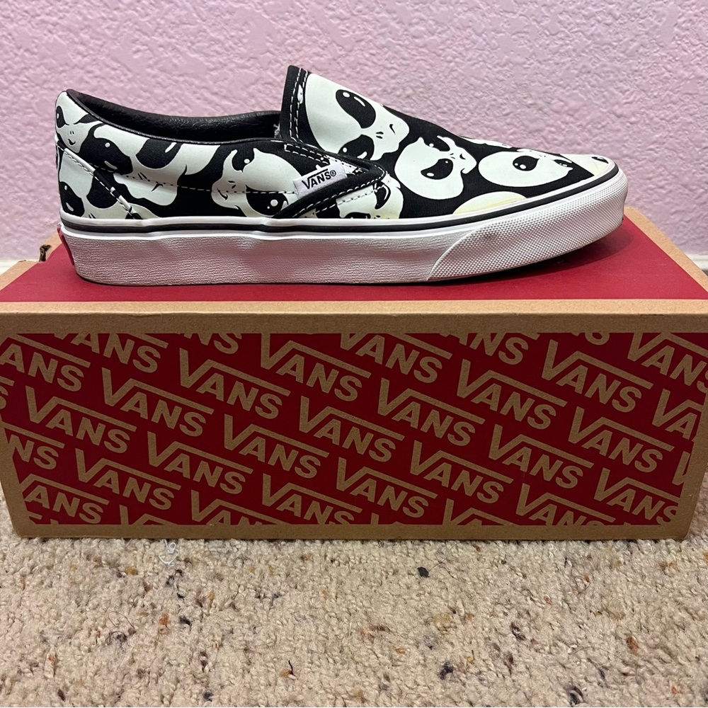 COPY - Vans Women’s 8 Men’s 6.5 Black Glow in the Dark Alien Ghost Slip Ons